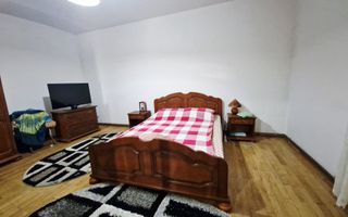 CASA P +E  5 camere -Cosoveni - Poză 10