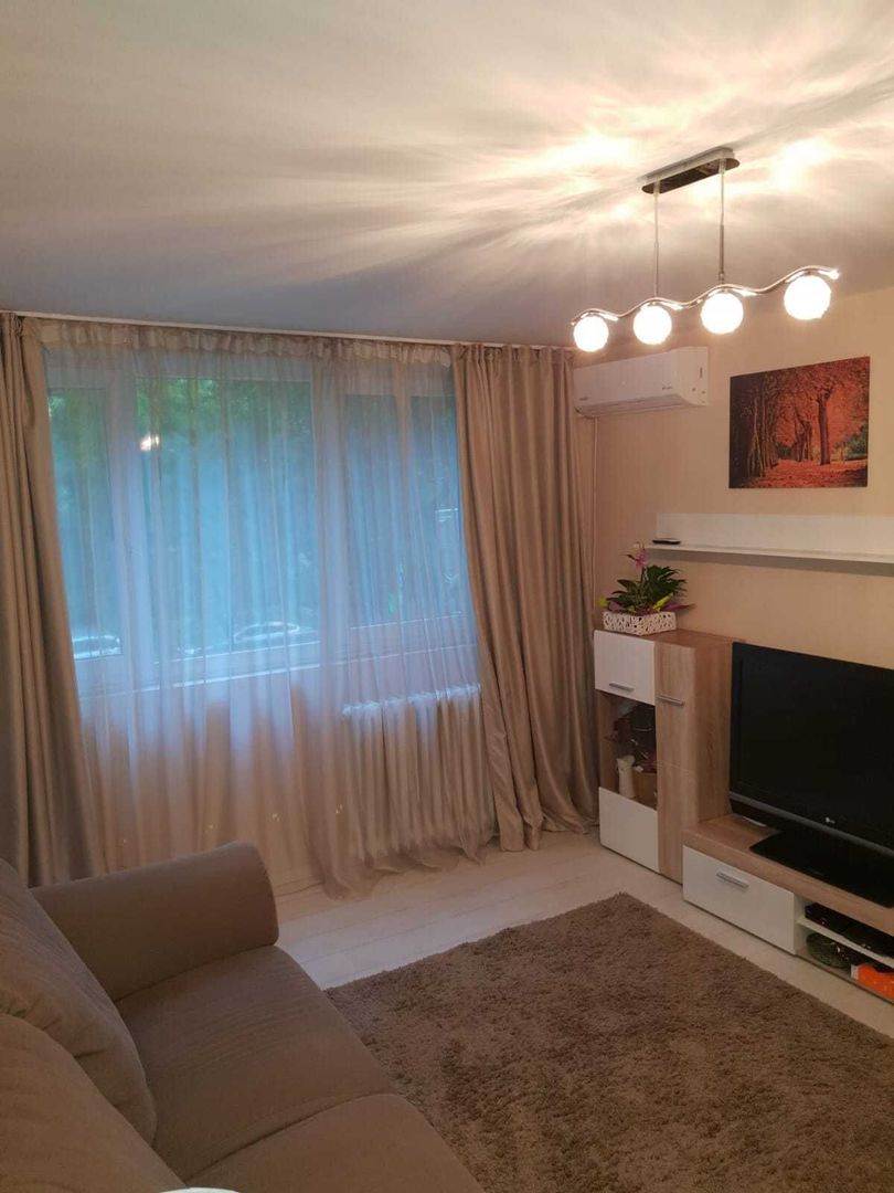 Vanzare Apartament 2 camere, Tineretului – mobilat și utilat, gata de mutare - Poză 1