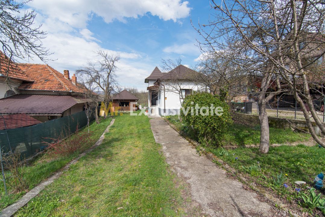 Casa cu 3 camere renovata - Poză 2