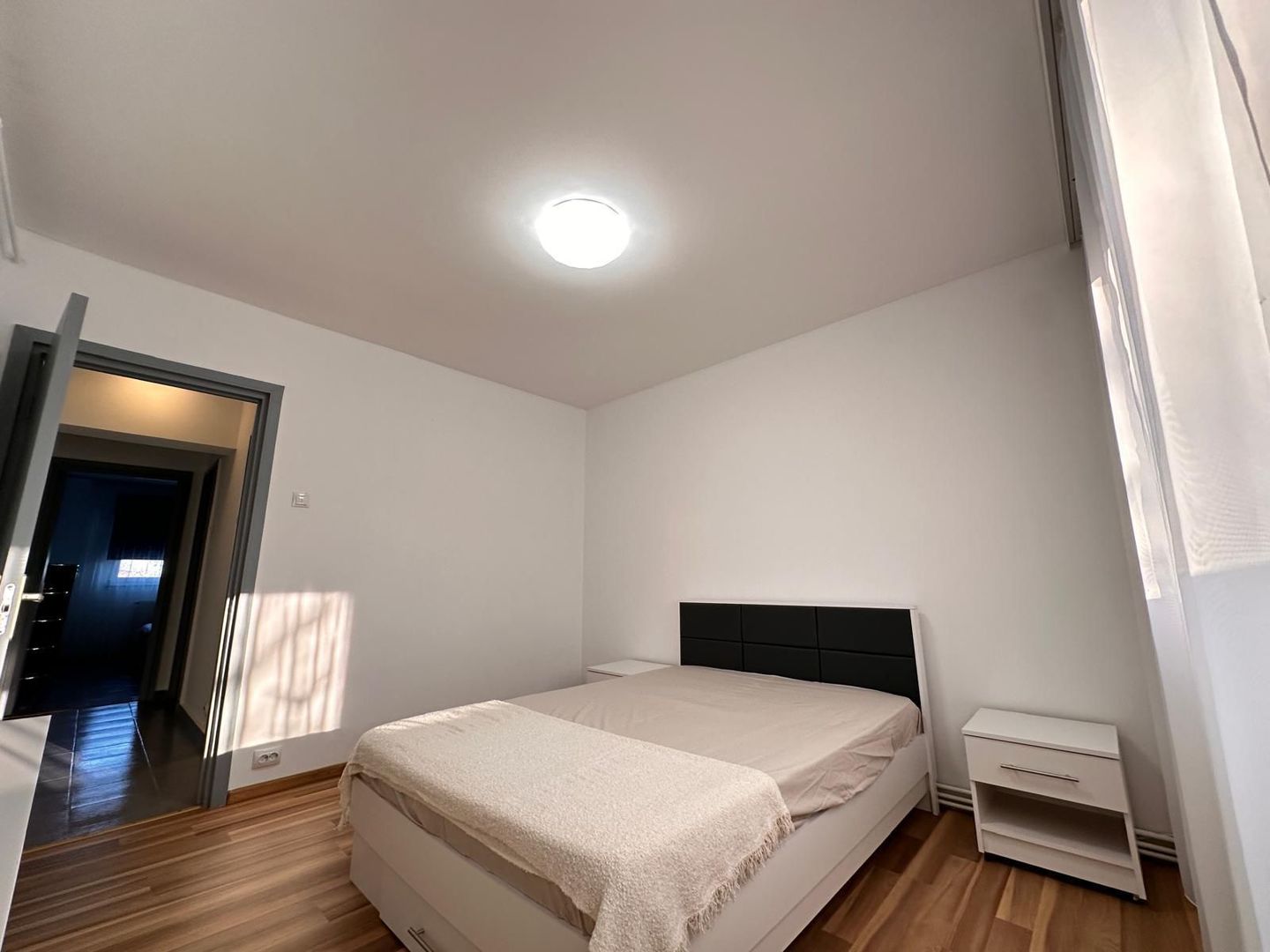 AP. 4 CAMERE BUCURESTII NOI, CENTRALA, RENOVAT, METROU, COMISION 0% - Poză 4