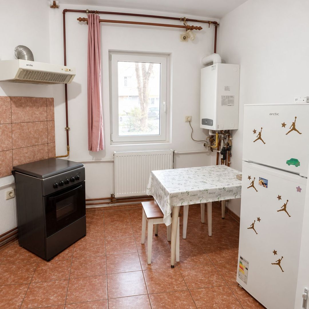 Apartament 2 camere decomandat | Parter | Centrală proprie | - Poză 7