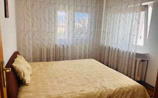 Apartament ultracentral, 3 camere, cu priveliste impresionanta, langa Mercur - Poză 5