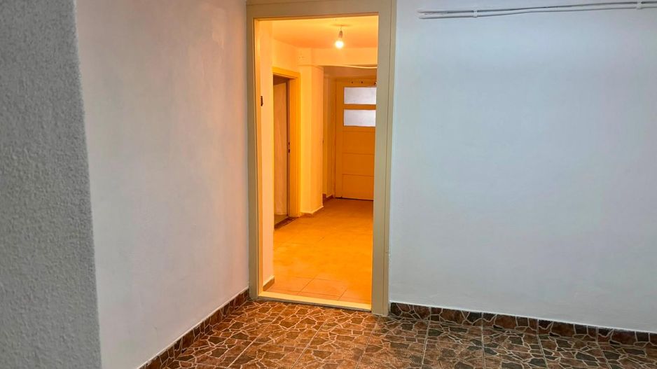 VANZARE Apartament cu 3 camere in zona Grigorescu - Poză 10