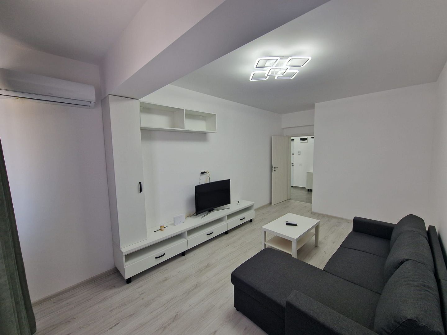 GARSONIERA METALURGIEI, BUCATARIE INCHISA, CENTRALA, LOC PARCARE - Poză 2