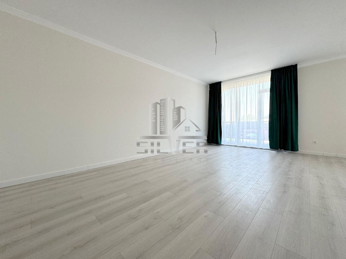 Apartament cu 2 camere/51.6mp/CF/zona Sub Cetate. - Poză 2