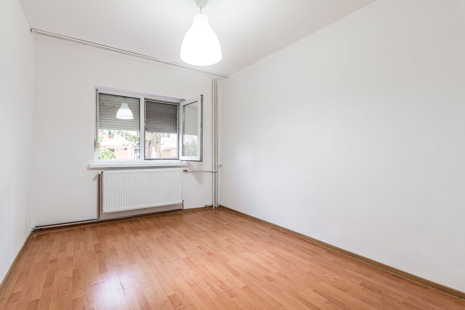 Apartament 4 camere la parter, acces direct din stradă in Micalaca - Poză 9
