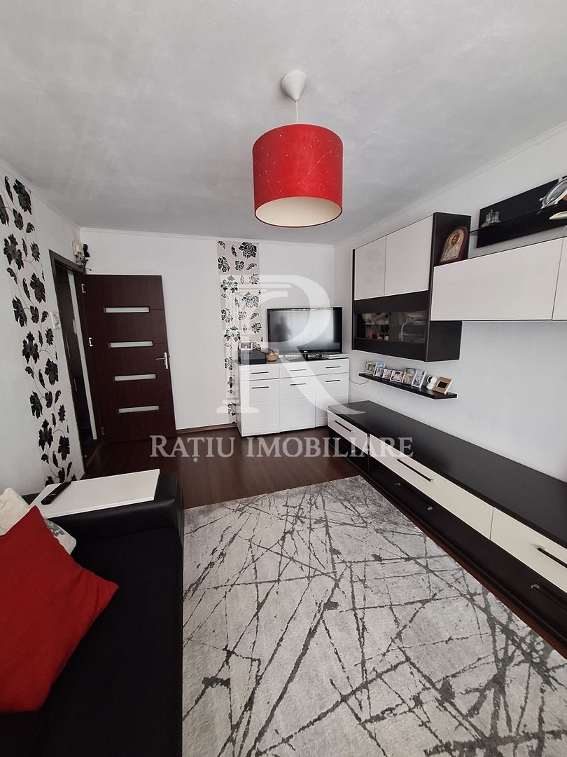 Apartament cu 3 camere de închiriat | Decebal | Oradea - Poză 2