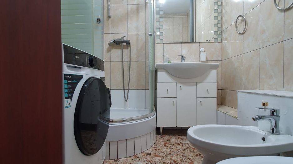 De vanzare apartament 3 camere Dristor-Baba Novac - Poză 22