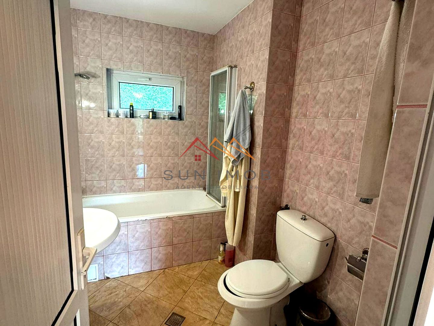 Oportunitate unică Valea Prahovei, hotel+vilă+business, teren 8137 mp - Poză 15