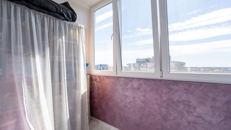 APARTAMENT 3 CAMERE, 2 BAI, NUFARUL, ETAJ INTERMEDIAR - Poză 2