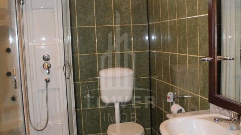 Casa single P+ E , in cartierul Strand - pretabila pentru pensiune sau locuinta - Poză 7