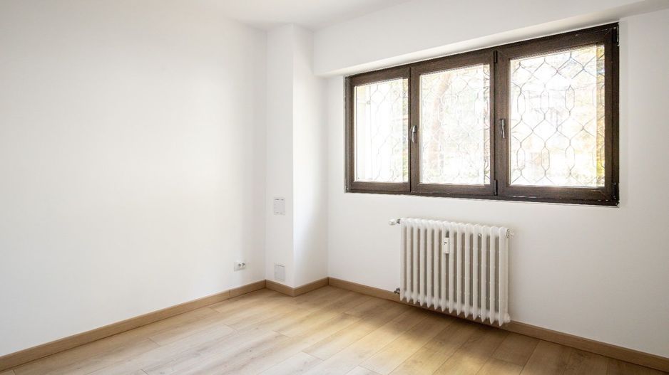 Închiriere apartament 3 camere, 85mp | 1 minut de metrou - Poză 6