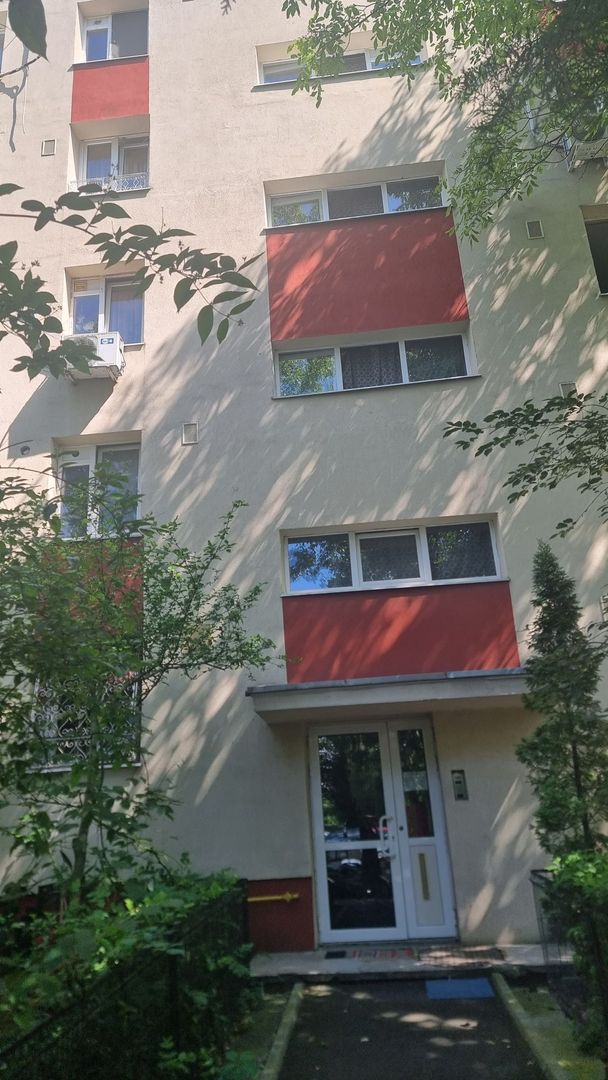 Apartament 4 camere. Etaj 1. Cu parcare. Aleea Dolina - Poză 1