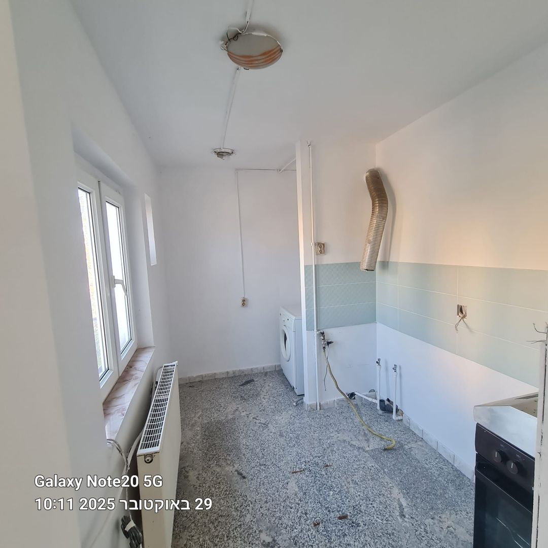 De inchiriat apartament cu 3 camere , Tineretului sector4 - Poză 7