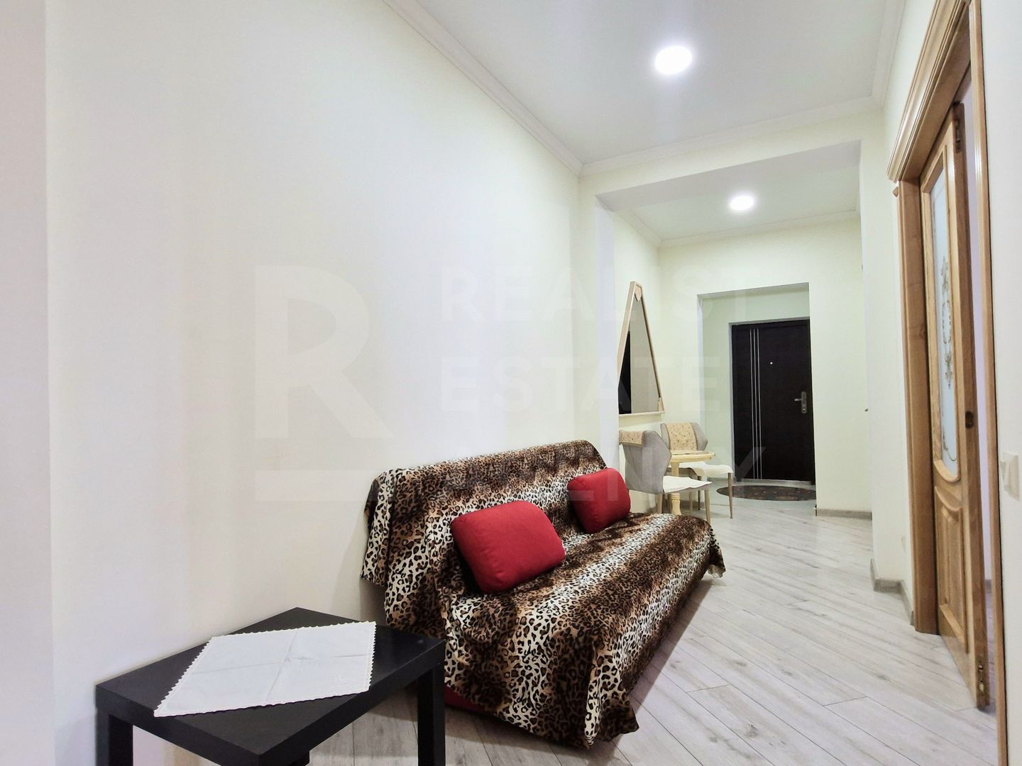 Chirie, apartament, 2 camere, strada Melestiu, Centru - Poză 11