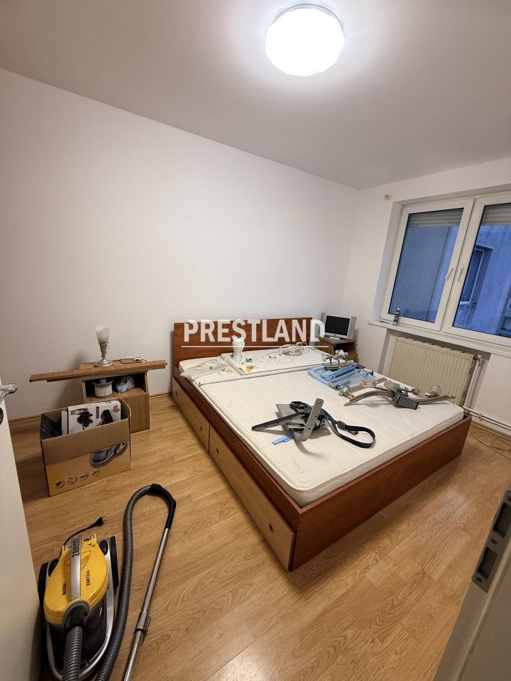Ofer spre închiriere apartament cu 2 dormitoare !! - Poză 3