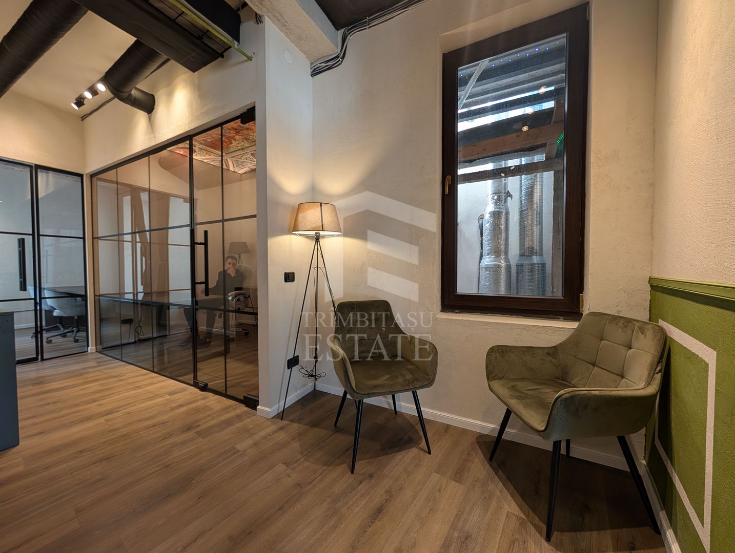 Coworking modern în zona Cișmigiu – 3 birouri de închiriat - Poză 53