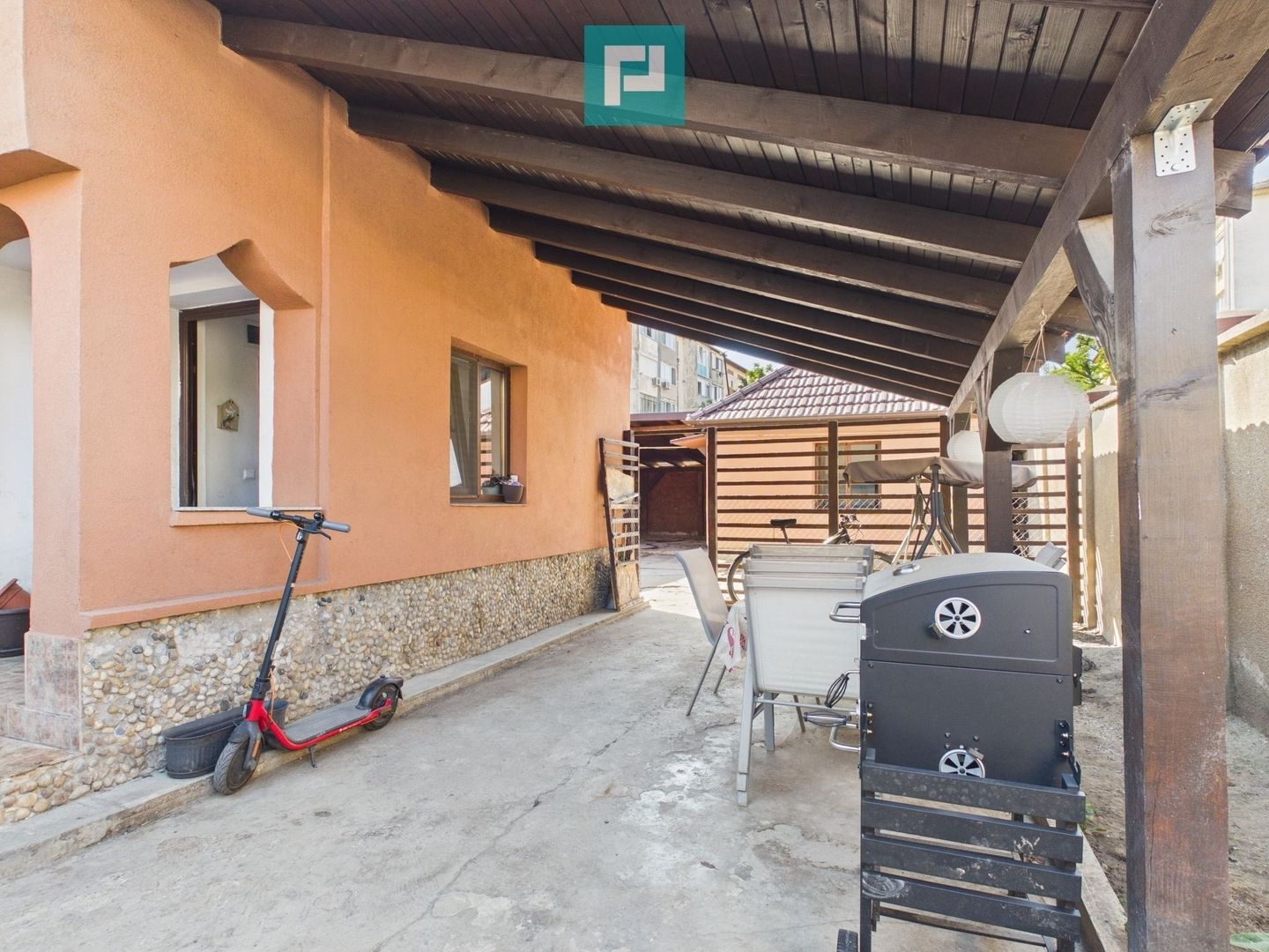 Casă 4 camere, 2 bucătării, 2 băi – zona UTA Arad - Poză 2
