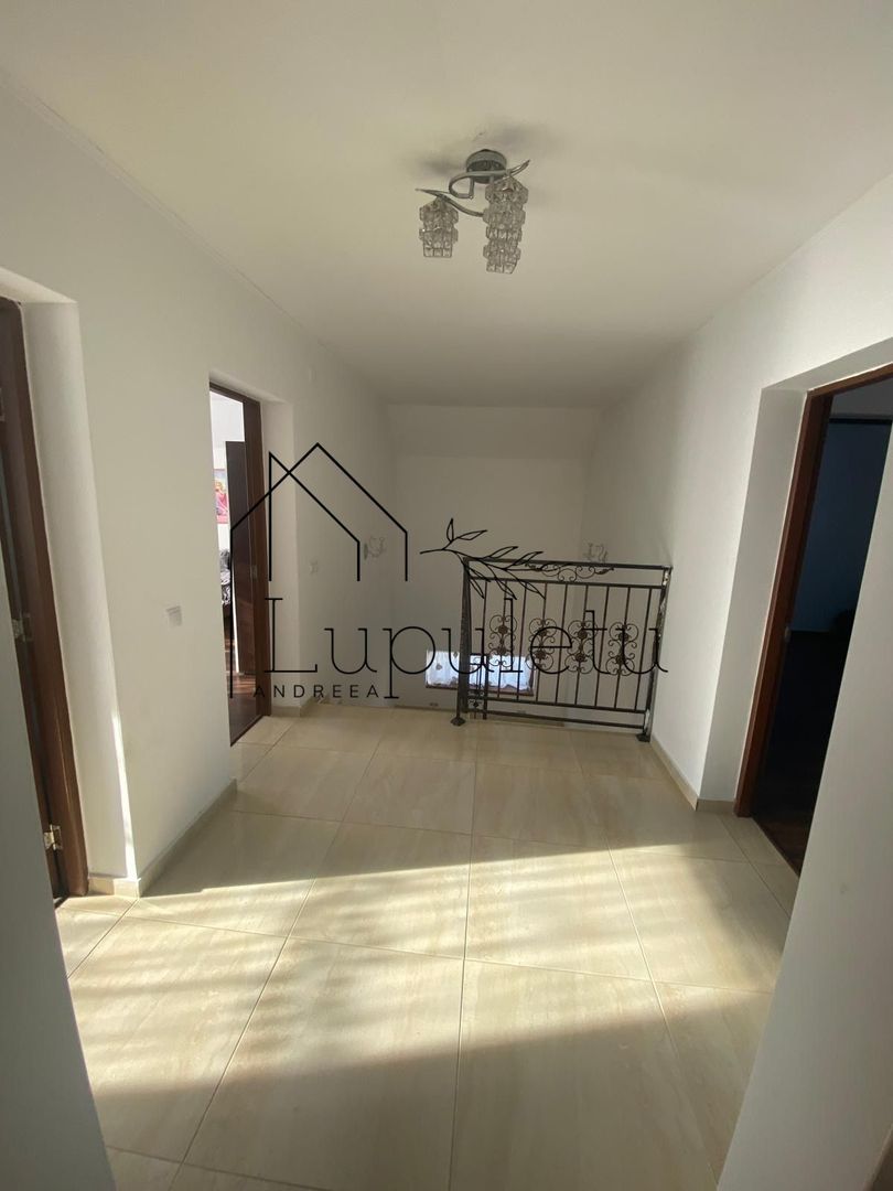 VILĂ PREMIUM DE VÂNZARE | STRADĂ PRIVATĂ | 5 CAMERE | Rasinari - Poză 7