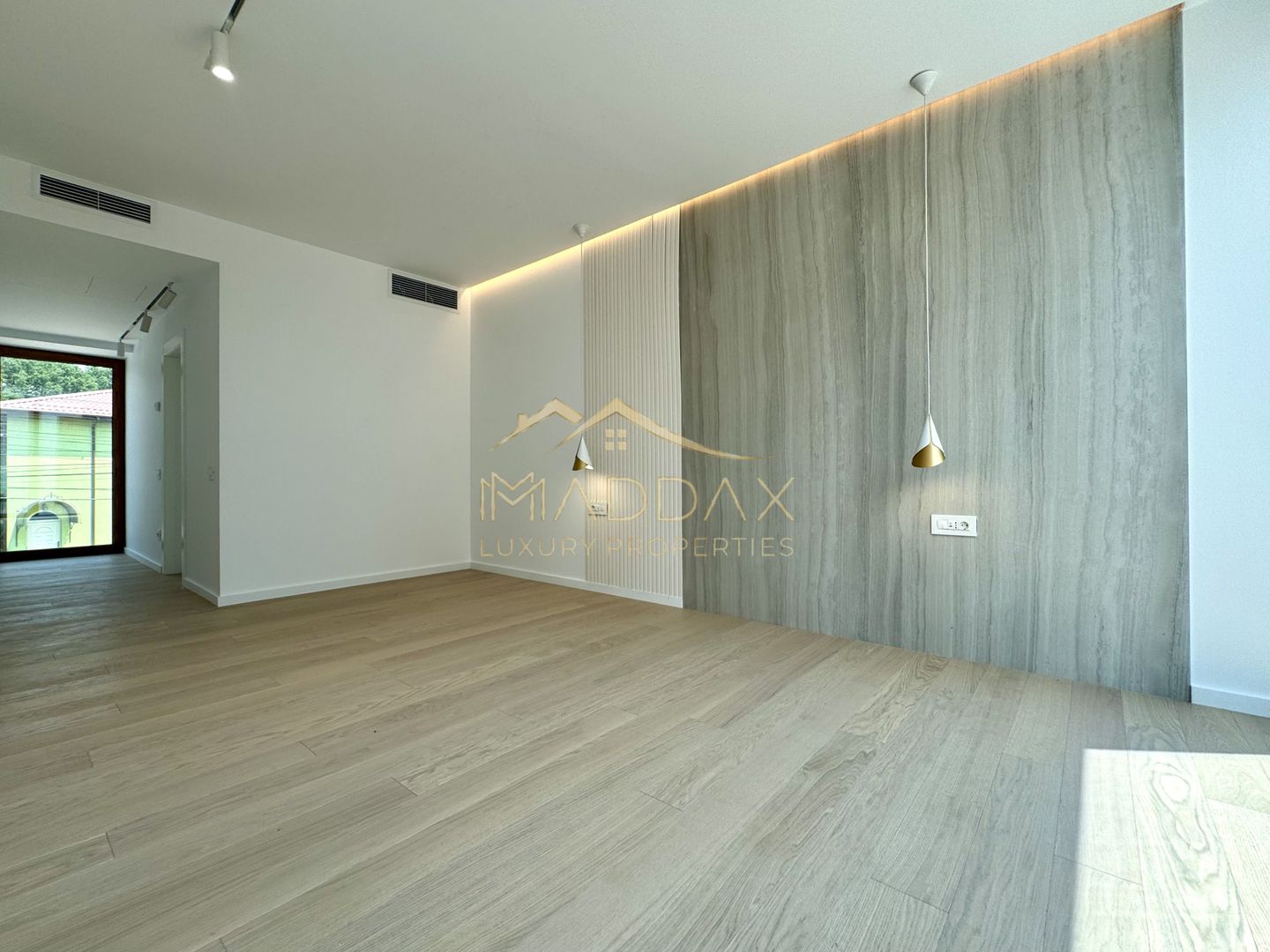 Vila cu 6 camere *575mp* / 12 locuri parcare // Pipera- Iancu Nicolae - Poză 24