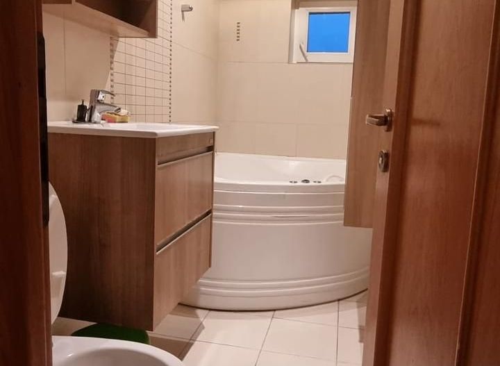 🏡 De închiriat: Apartament de 4 Camere, Confort & Stil - Timpuri Noi ✨ - Poză 7