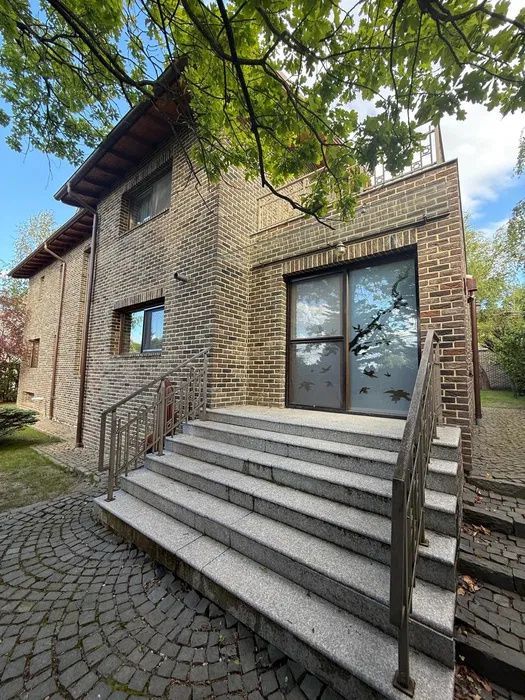 Casa individuala l 310 mp utili l 900 mp teren l garaj l Faget - Poză 1