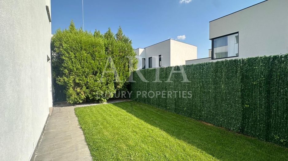 MODERN VILLA  - LUXURY GATED COMMUNITY - Poză 4