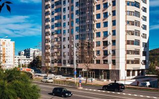 Spatiu la bulevard Nicolina - Rond vechi - Poză 10