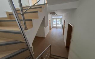 Casa D+P+2 E Elisabetin-Balcescu 7 locuri de parcare birouriclinicaetc - Poză 10