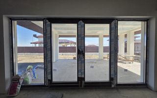 Casa in regim P+1ER de vanzare in Baltoesti - Poză 4