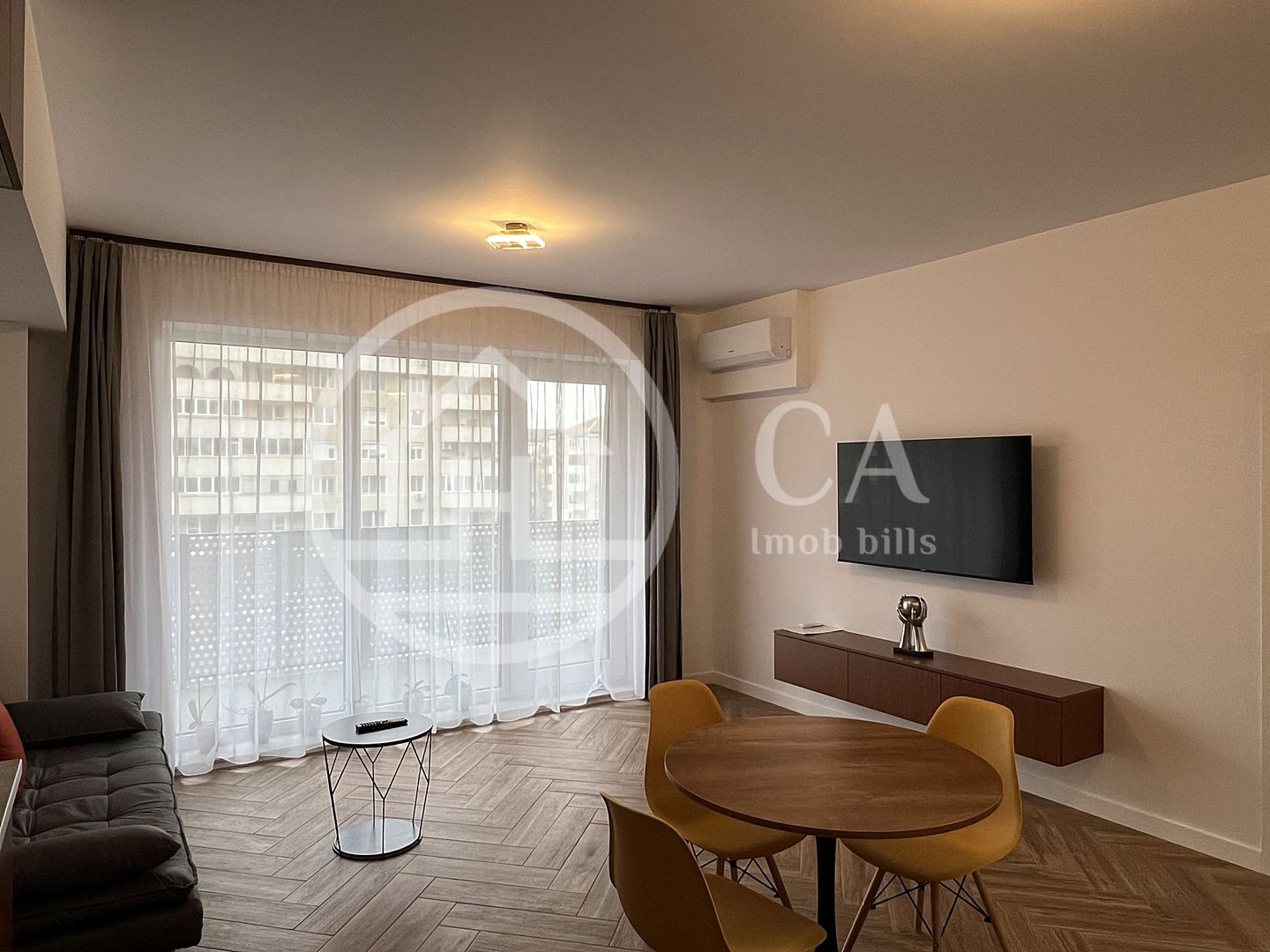 Apartament modern cu 2 camere de inchiriat in Luceafarul, Oradea - Poză 1