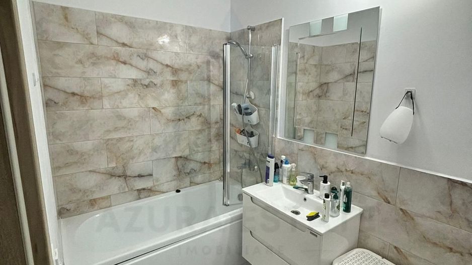 Casă duplex mobilat utilat 3 camere 2 bai teren 288 mp in Tălmaciu - Poză 8