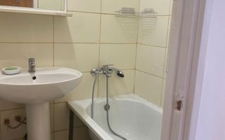 Apartament de închiriat zona Strada Aron Pumnul, 2 camere - Poză 9