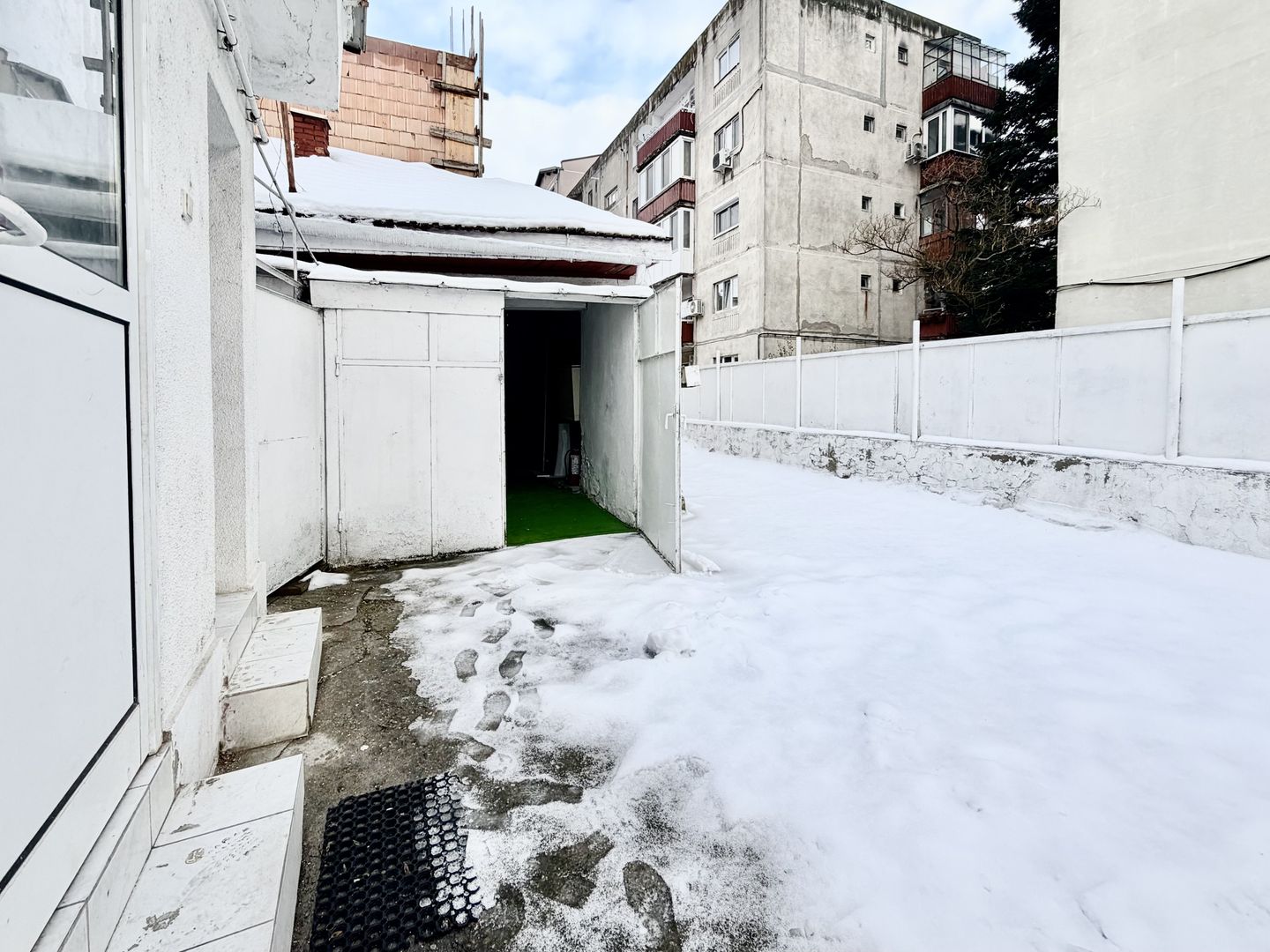 Spațiu comercial versatil, cu curte și acces auto | Simion Bărnuțiu - Poză 14