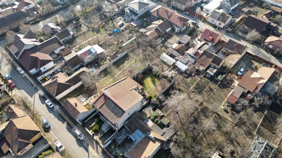 Vilă spațioasă cu 8 camere, Grădiște - Poză 38