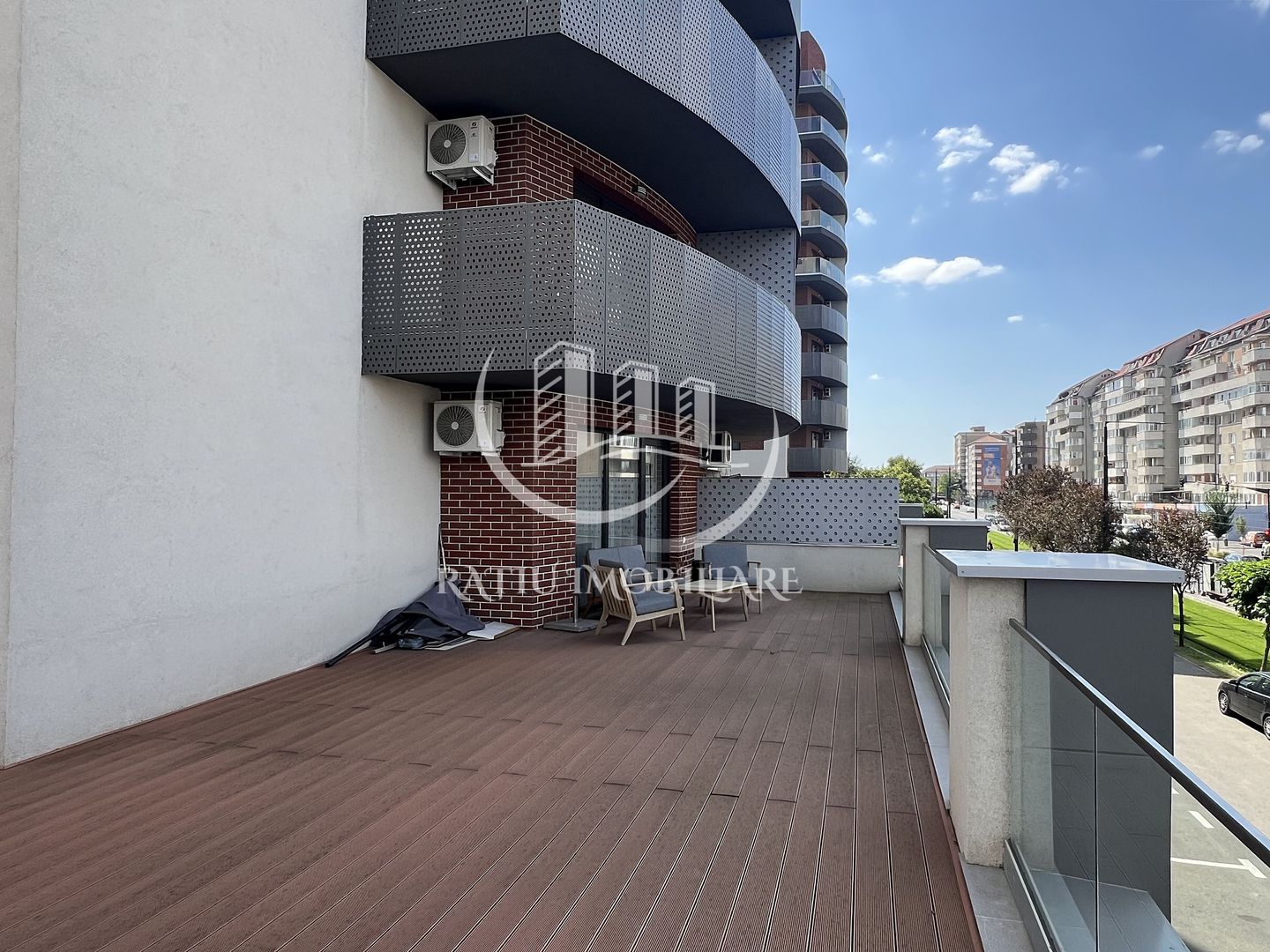 Apartament cu 3 camere | Terasa 70 mp | Luceafarul | Oradea - Poză 19
