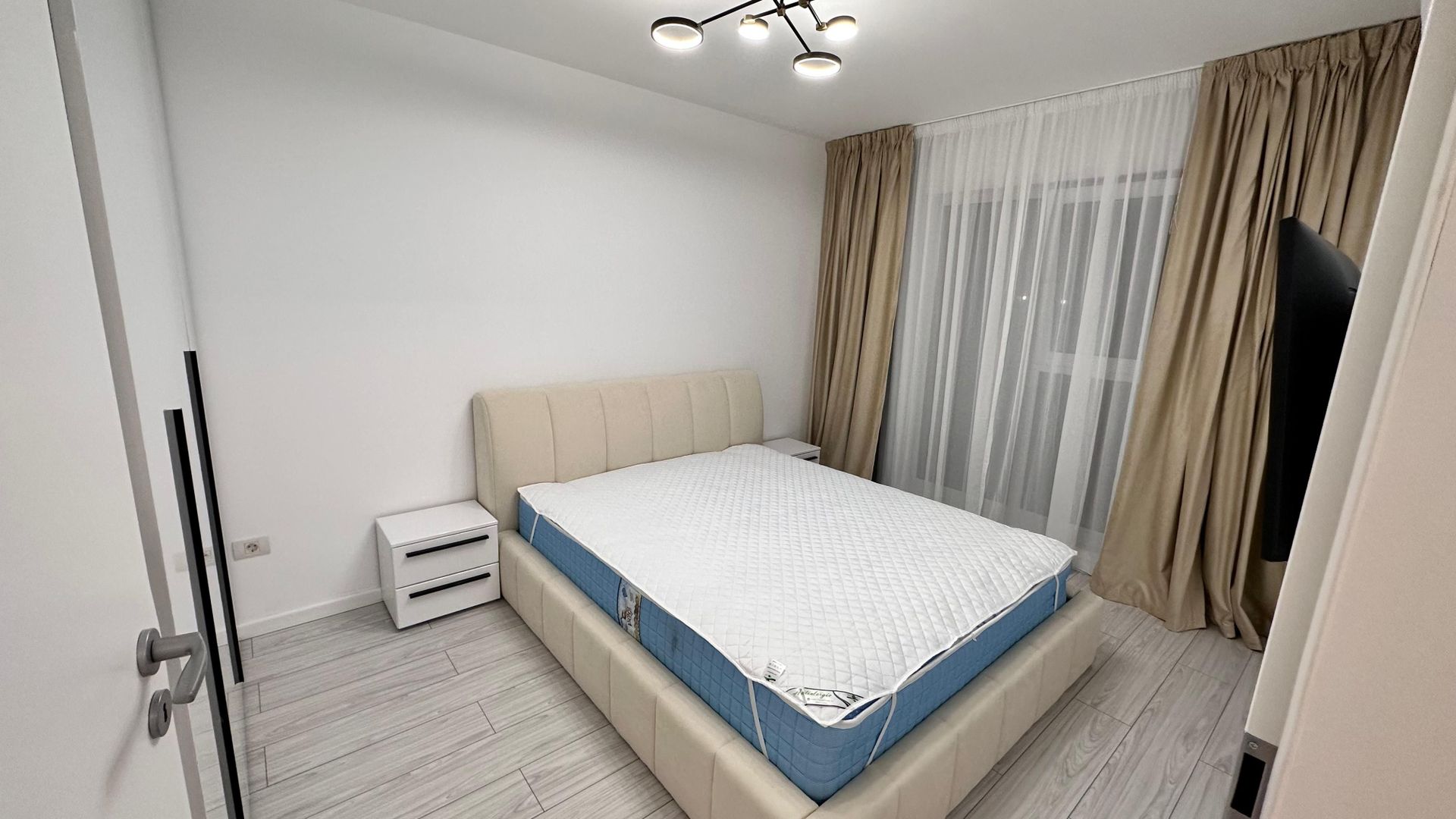 AP. 2 CAMERE MIRAL RESIDENCE, PARCARE, CURTE 60 MP, BLOC NOU, CENTRALA - Poză 8