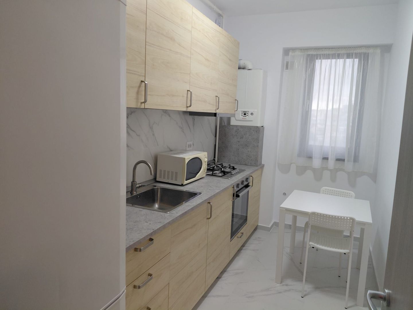 De închiriat: apartament 2 camere - Novum - Păcii - metrou - parcare - Poză 5