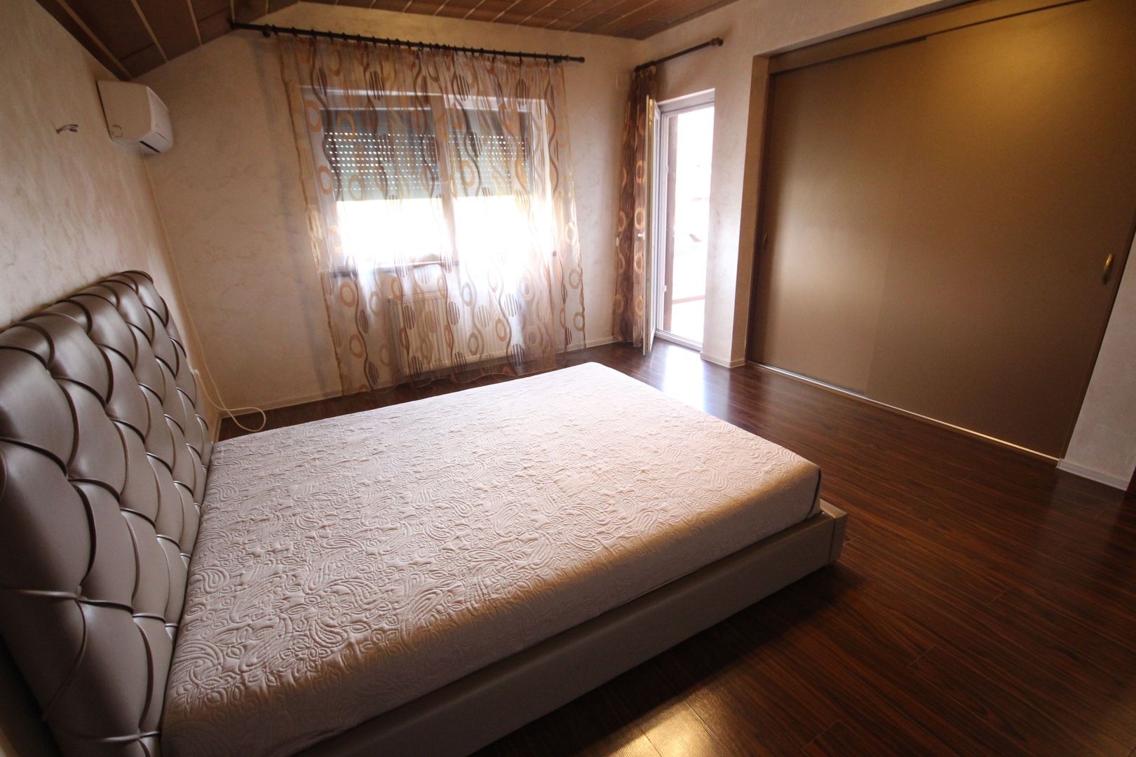 Casa individuala, ideala pentru o familie - Poză 18