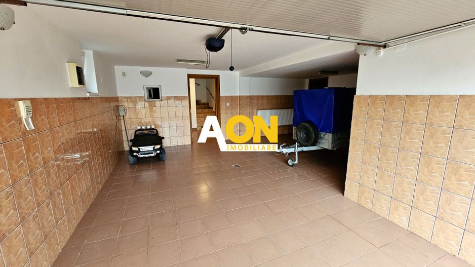 Casa 5 camere 561 mp teren la asfalt toate utilitatile Cetate - Poză 25