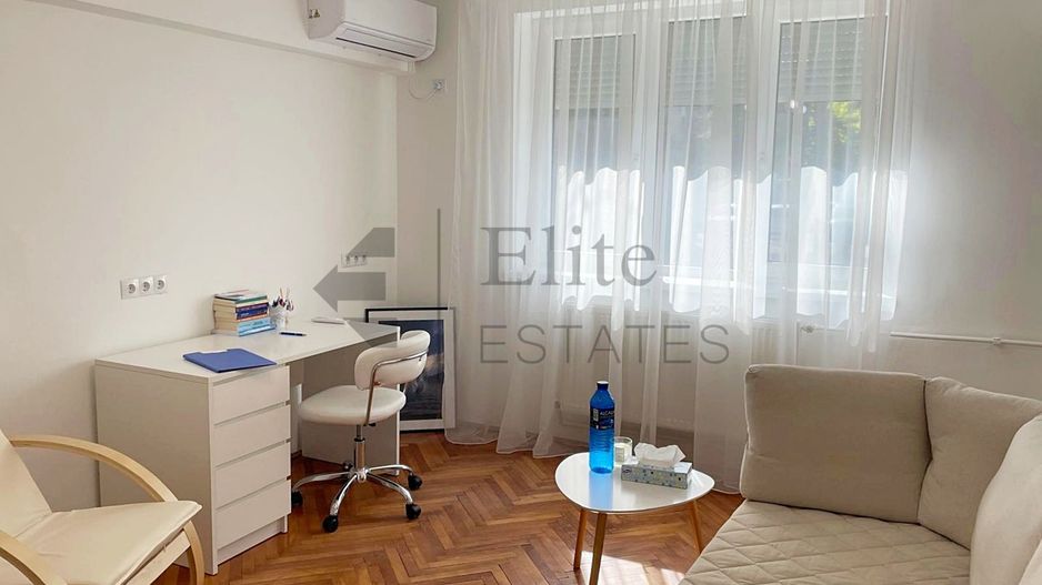 Birou ultracentral cu 2 camere de inchiriat în Oradea - Poză 2