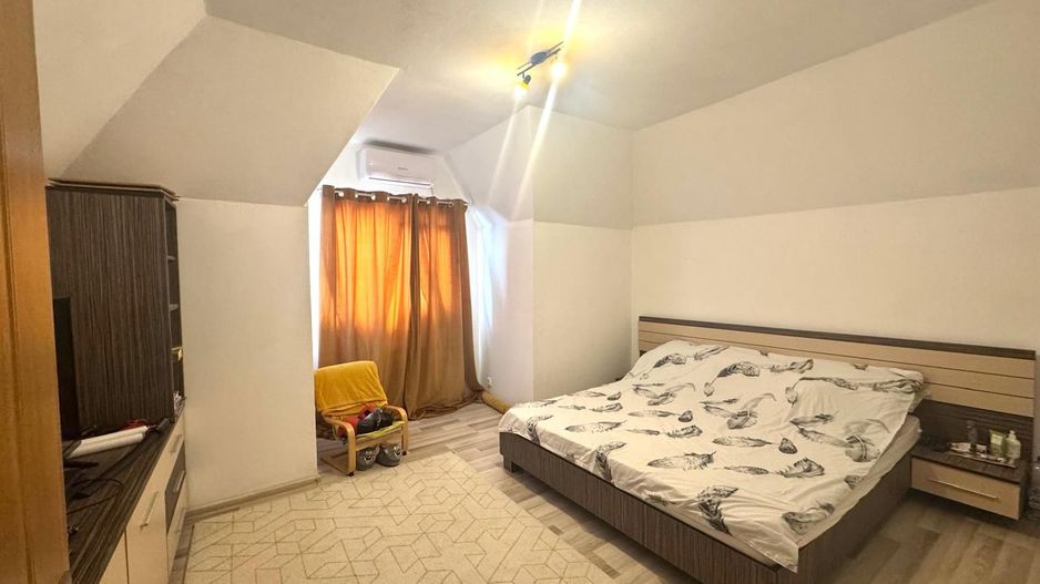 Casă individuală cu 5 camere și piscină |Săcălaz| - Poză 5