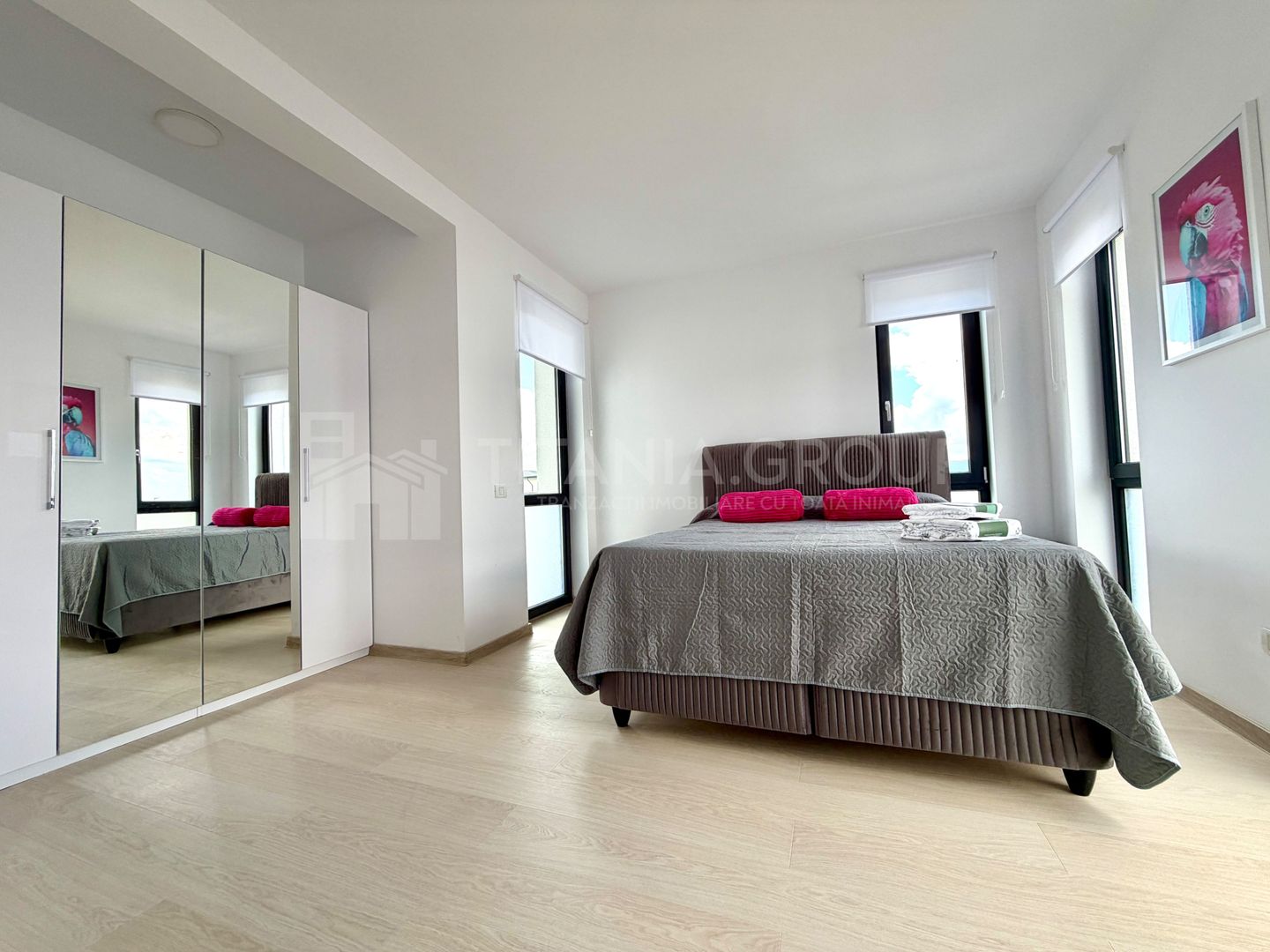 Casă premium 4 camere | Prima închiriere| 3 băi | Pet Friendly | Cristian - Poză 24