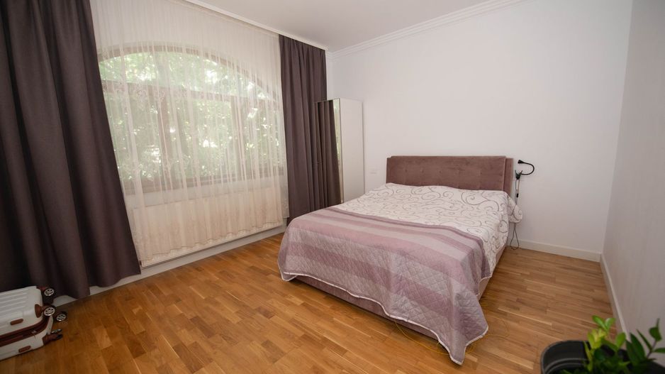 Apartament cu 4 camere, 117mp de vanzare, terasa 25mp, în zona Grivita - Poză 4