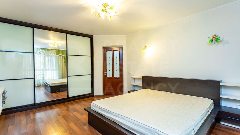 Vânzare, apartamnet 4 camere + living, str. Alba Iulia, Buiucani - Poză 12