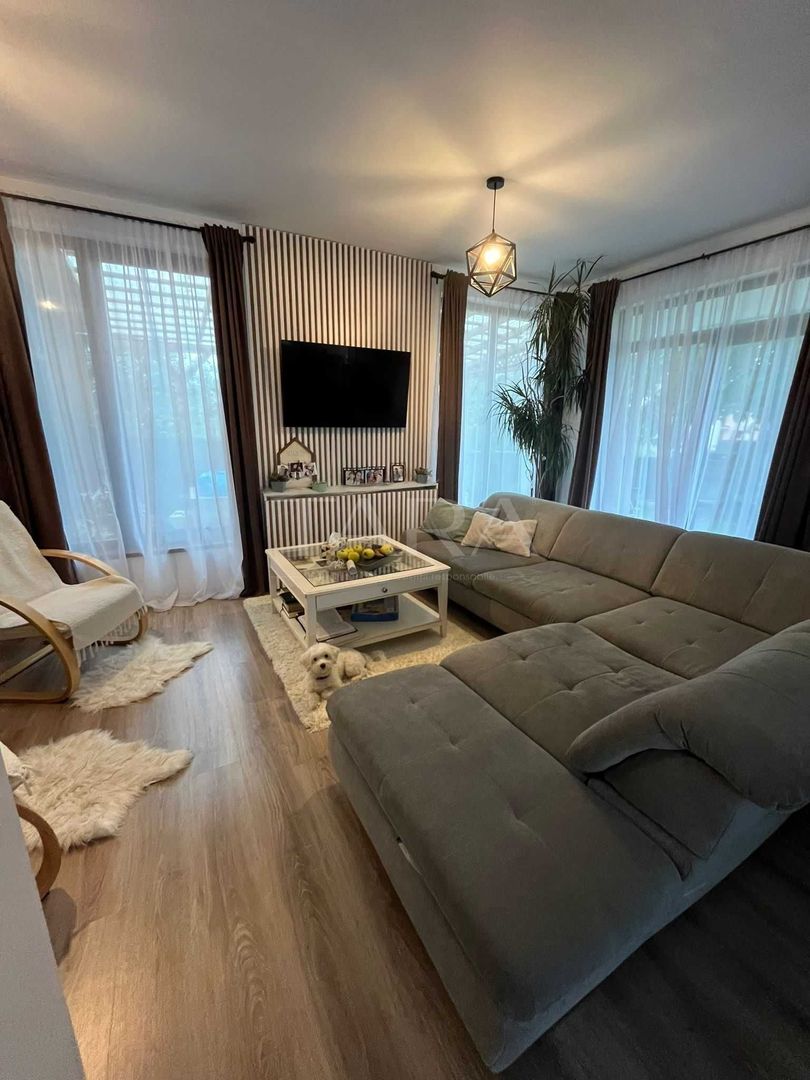 Duplex modern,  curte generoasă, complet mobilat și utilat. - Poză 1