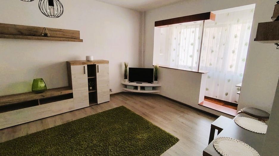 Apartament 2 camere | 1 Decembrie  1918 Metrou | Decomandat - Poză 1