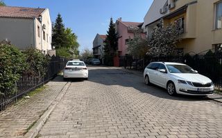 Casa cu 5 camere si garaj - la 100 ml distanta de lacul Grivita - Poză 11