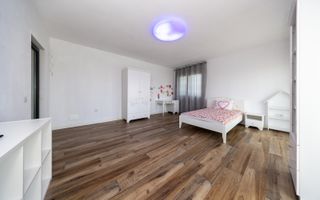 Sanpetru ,Subcetate-Casa 4 camere,3 bai+480 mp teren - Poză 21