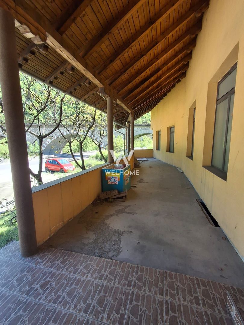 Restaurant-Pensiune de vanzare, Raul Vadului, Sibiu, Valea Oltului - Poză 6
